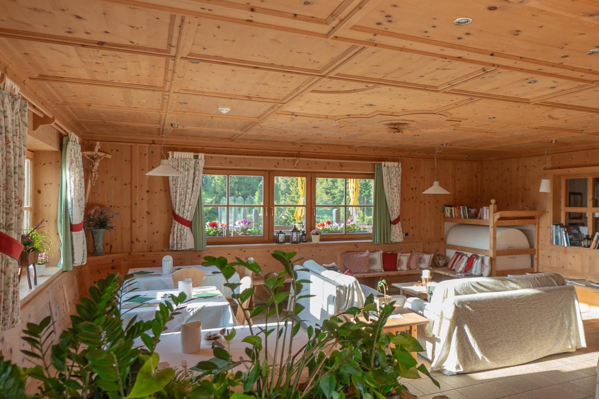Hotel Uetia De Boerz San Martino in Badia Exteriér fotografie